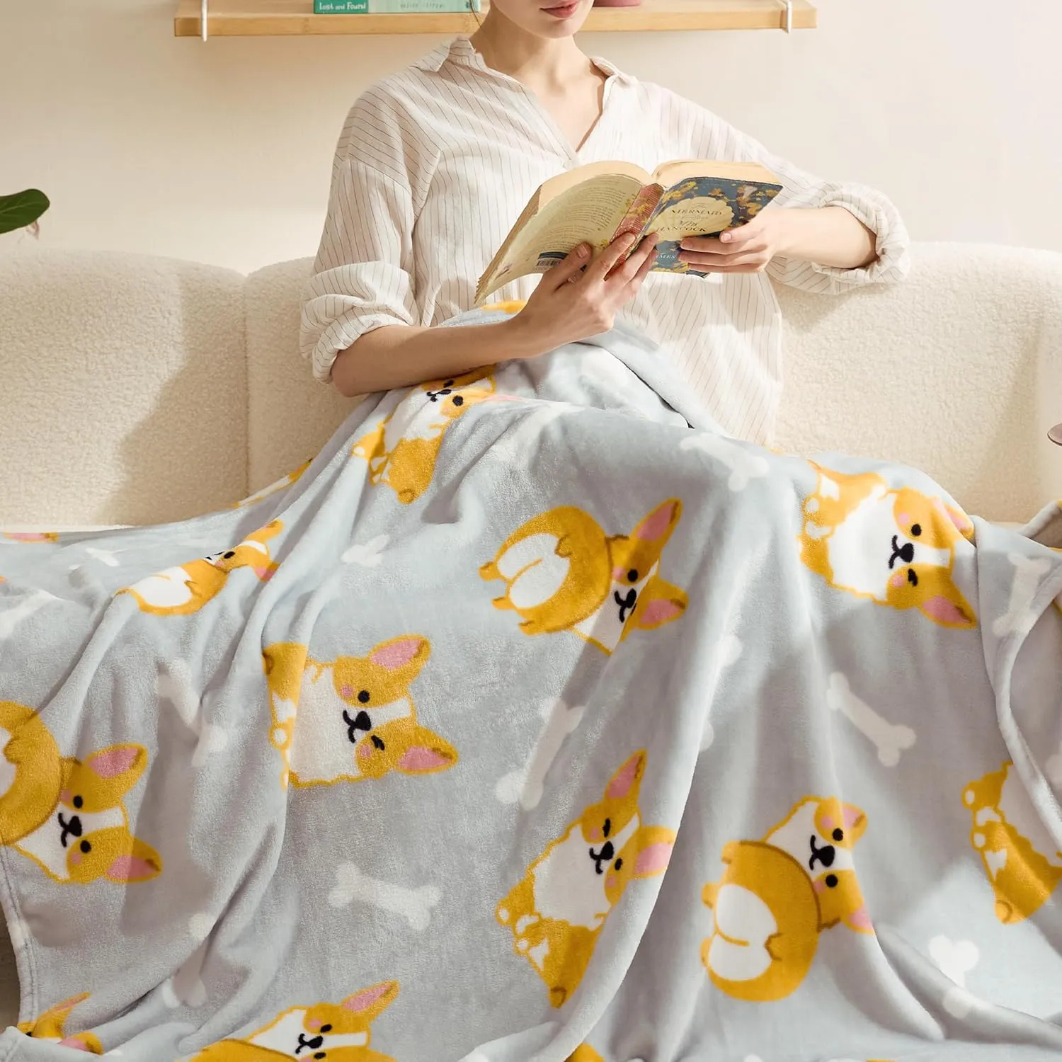 Bedsure Dog Blanket - Aesthetic Cute Corgi Fleece Throw for Girls Boys Teens Kids as Gifts, Soft, Cozy and Plush Animal Pattern Blankets for Couch Sofa Bed Camping, 50x60