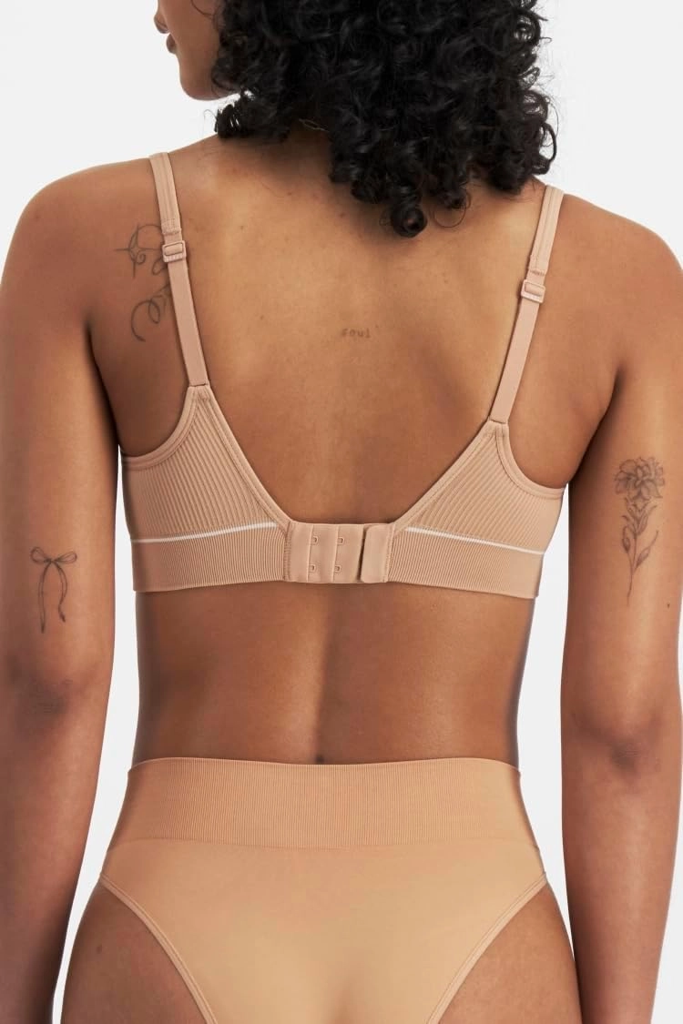 Bonds T-Shirt Stretch Rib Wireless Bra with Contour Cups for Women