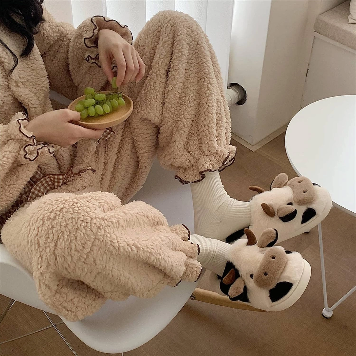 Cartoon animal cattle slippers, winter slippers, warm home shoes, interesting plush cotton shoes