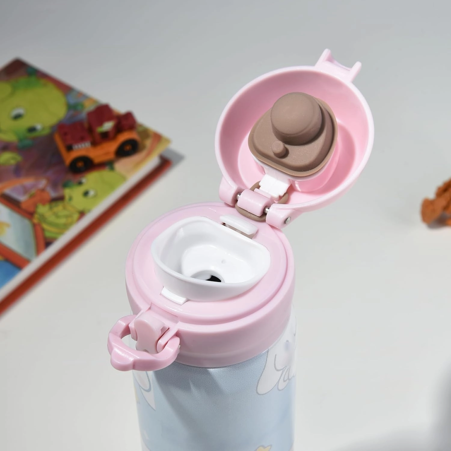 Cartoon Anime Water Bottle, 500ml Reusable Cup for Girls (blue01)