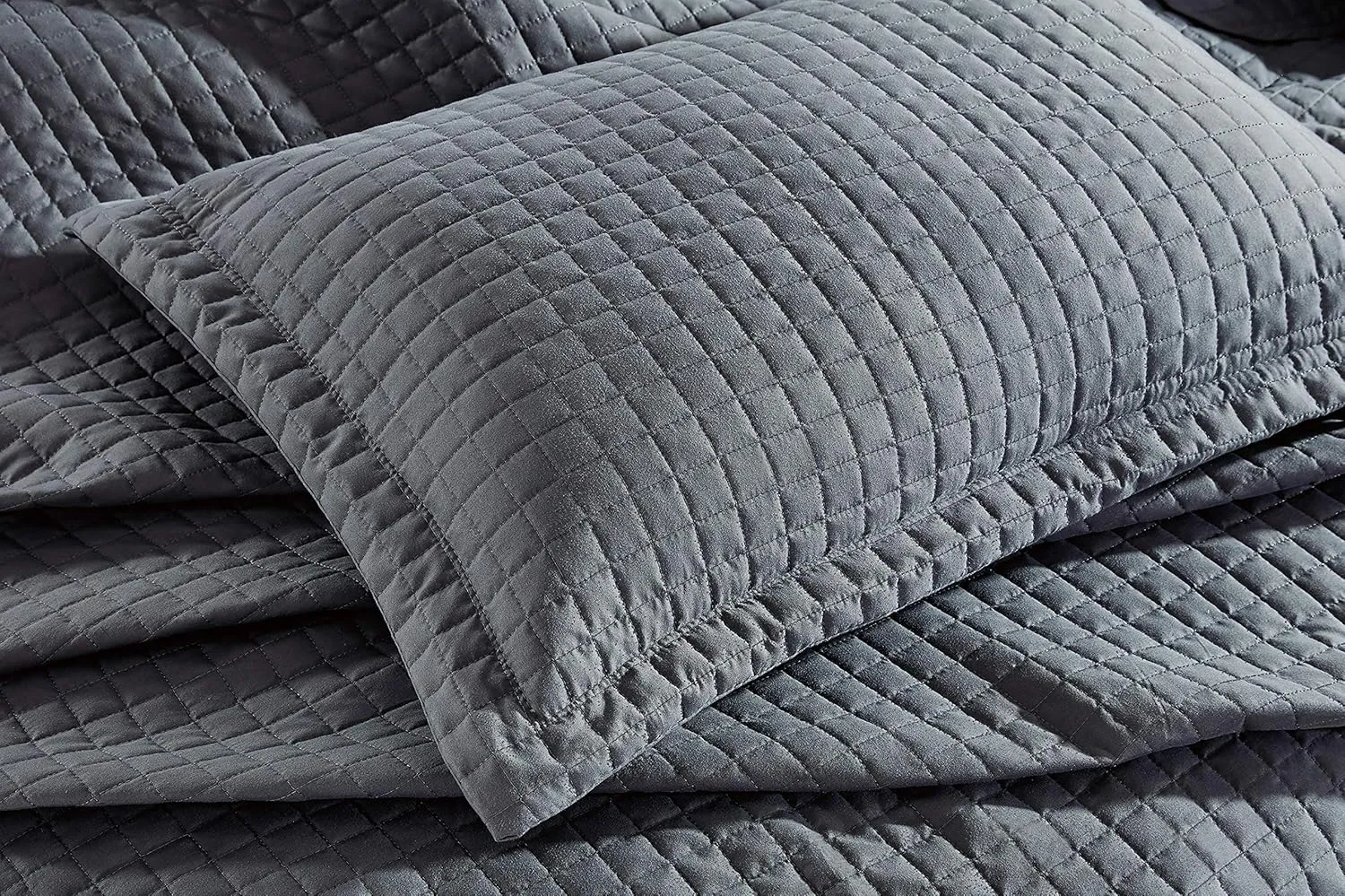 Chezmoi Collection 3-Piece Solid Modern Quilted Bedspread Coverlet Set (King, Charcoal)