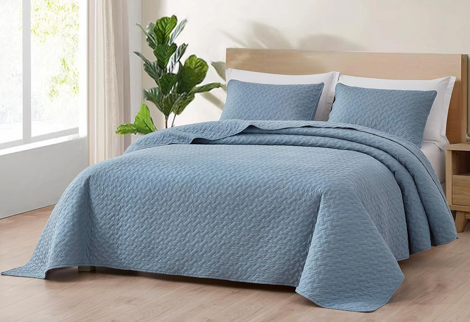 Chezmoi Collection Randall 3-Piece Soft Cooling Blend of Rayon Derived from Bamboo & Polyester Quilt Bedspread Basketweave Quilted Coverlet Set (King, Blue)