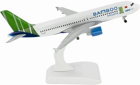 Collectible Airplane Model 20cm for Airbus A320 with Landing Gear Simulation Alloy Aircraft Model Toy Gift Collection Festive Deluxe Gift