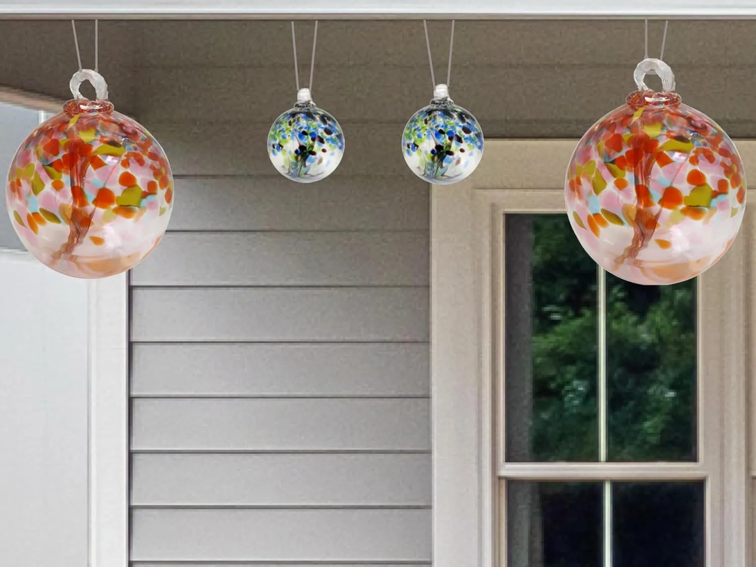 Dale Tiffany Hand Blown Glass, 3" Diameter Spring, Tree of Life Collection, Witch Globe Hanging Garden Indoor/Outdoor Decorative Ornament Gazing Ball
