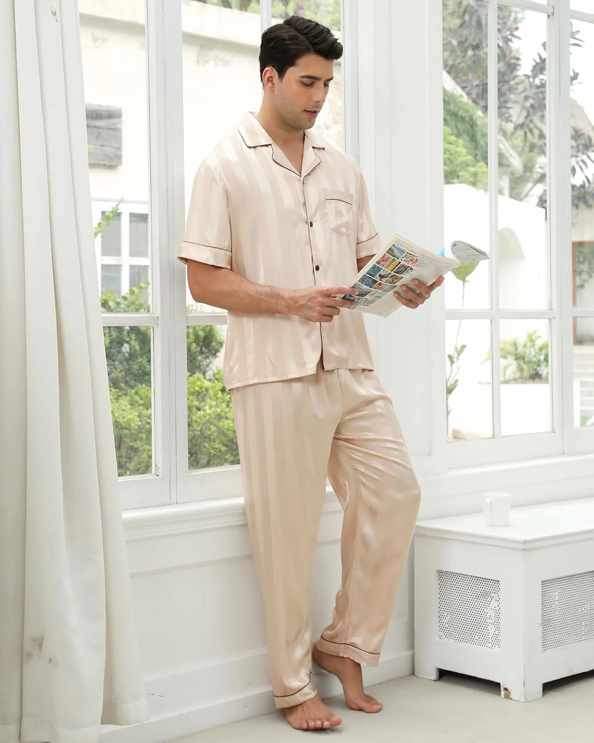 GAESHOW Mens Silk Pajama Set, Short Sleeve Silk Satin Pajamas for Men Soft Mens Loungewear Sets 2 Piece Button Down Pjs Set