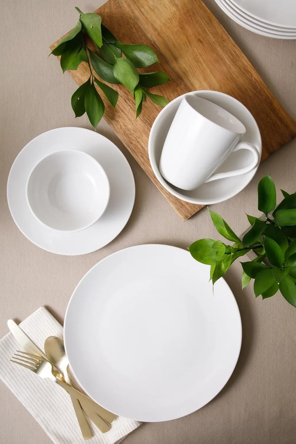 Gibson Home Zen Buffet Porcelain Dinnerware Set, Service for 6 (30pcs), White (Coupe)