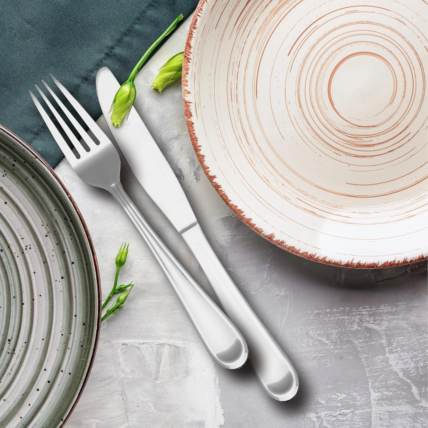 Hampton Forge Clark – 20 Piece Flatware Set, Service for 4, One Size, Silver