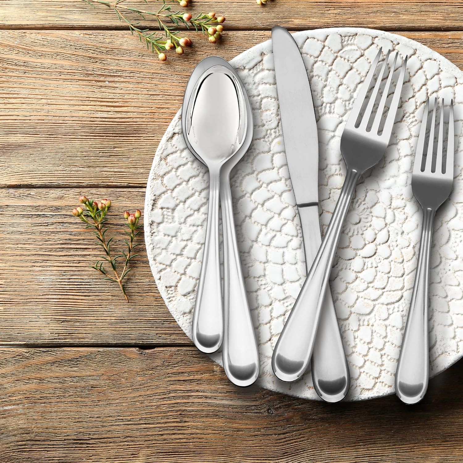 Hampton Forge Clark – 20 Piece Flatware Set, Service for 4, One Size, Silver