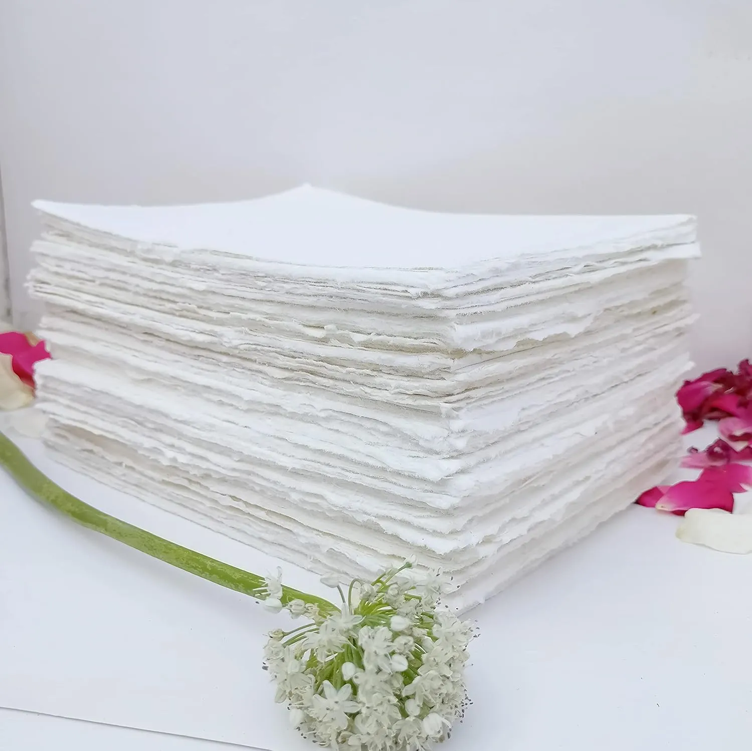 Handmade Off-White Deckle Edge Blank Paper - Mixed Media, Calligraphy, Watercolor, Postcards, Invitations, Crafts, and Announcements - Thick 150 GSM, Pack of 100 Sheets (5" x 3" Off-White)