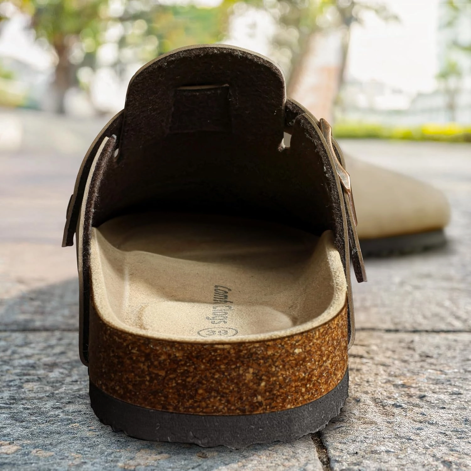 KEMISANT Women Clogs Comfortable Mules Clogs Sandals Slippers Men Women-Suede Upper Cushioned Cork-Footbed