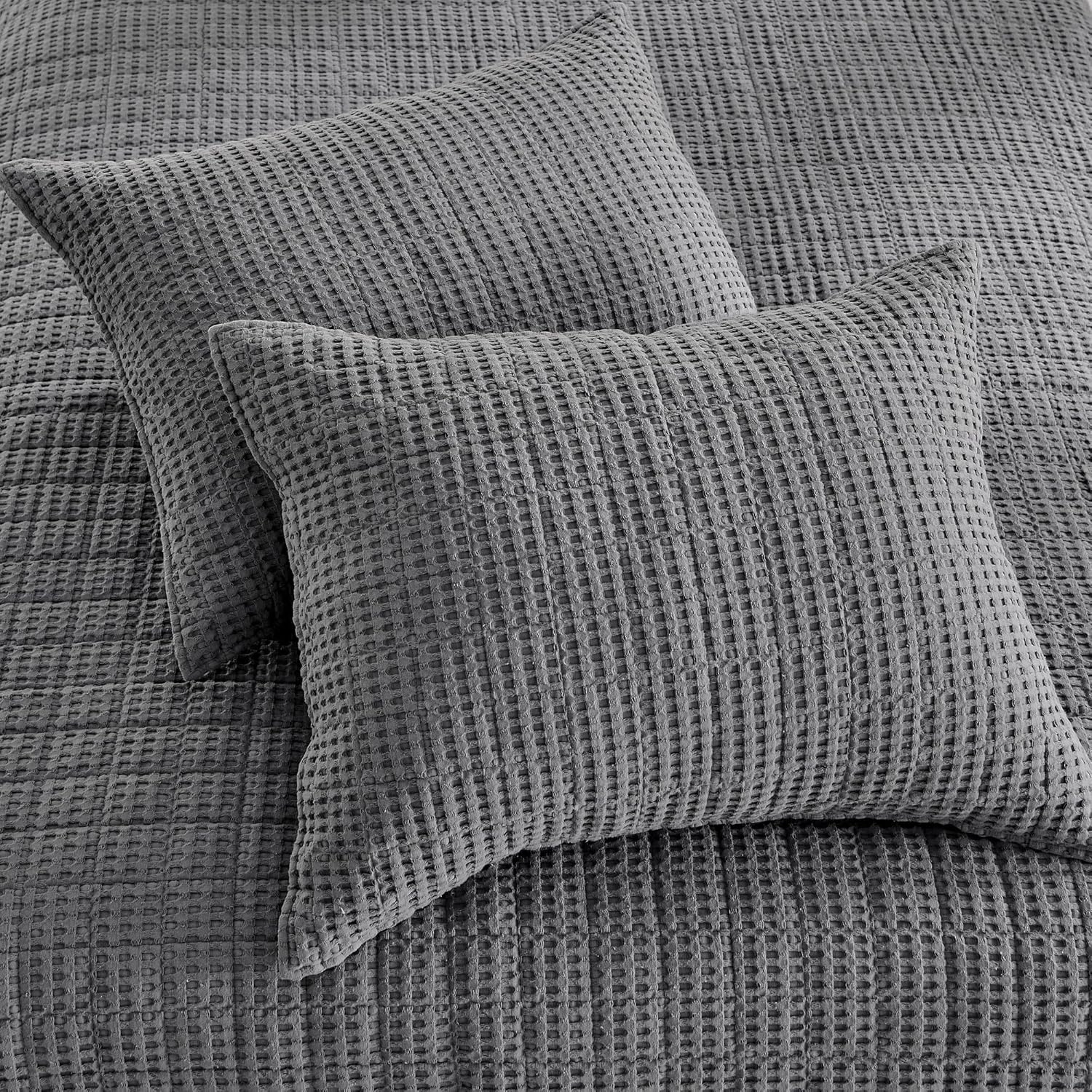 Levtex Home - Mills Waffle - Full/Queen Quilt Set - Charcoal Cotton Waffle - Quilt Size (88 x 92in.), Sham Size (26 x 20in.)