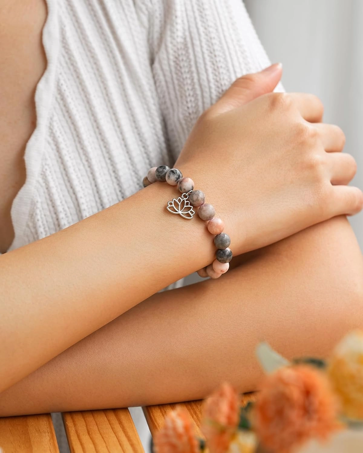 Lotus Bracelet with Inspirational Card for Women- Symbol of Strength, Hope and Growth