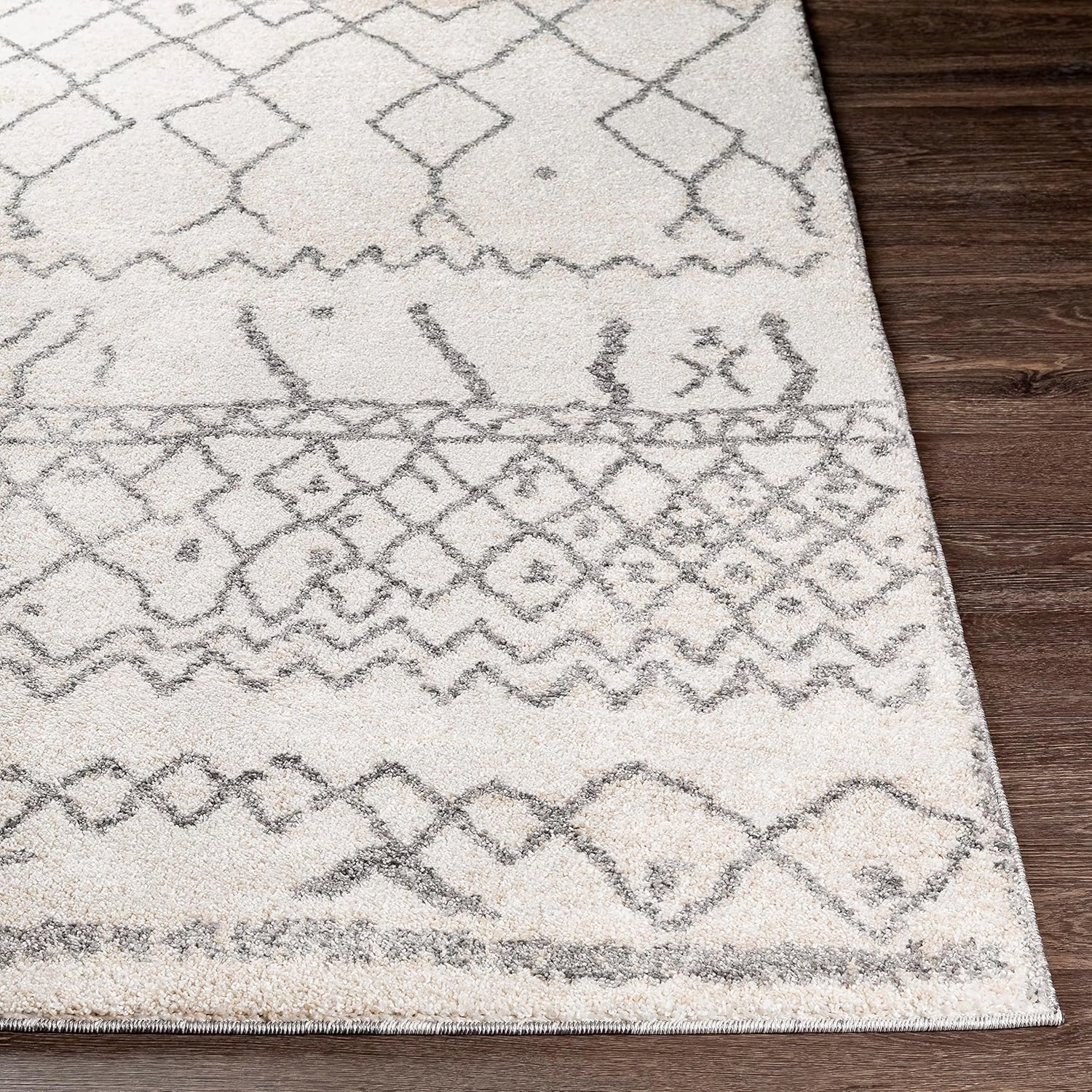 Mark&Day Area Rugs, 5x7 Oostwoud Global Khaki Area Rug, White Grey Carpet for Living Room, Bedroom or Kitchen (5'3" x 7'3")