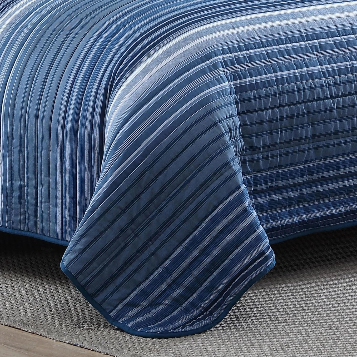 Nautica - King Quilt Set, Cotton Reversible Bedding with Matching Shams, Bedding Set for All Seasons (Coveside Blue, King)