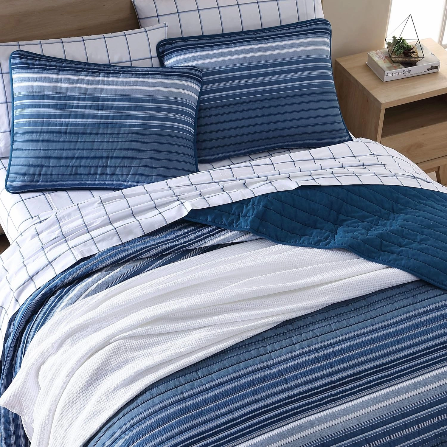 Nautica - King Quilt Set, Cotton Reversible Bedding with Matching Shams, Bedding Set for All Seasons (Coveside Blue, King)