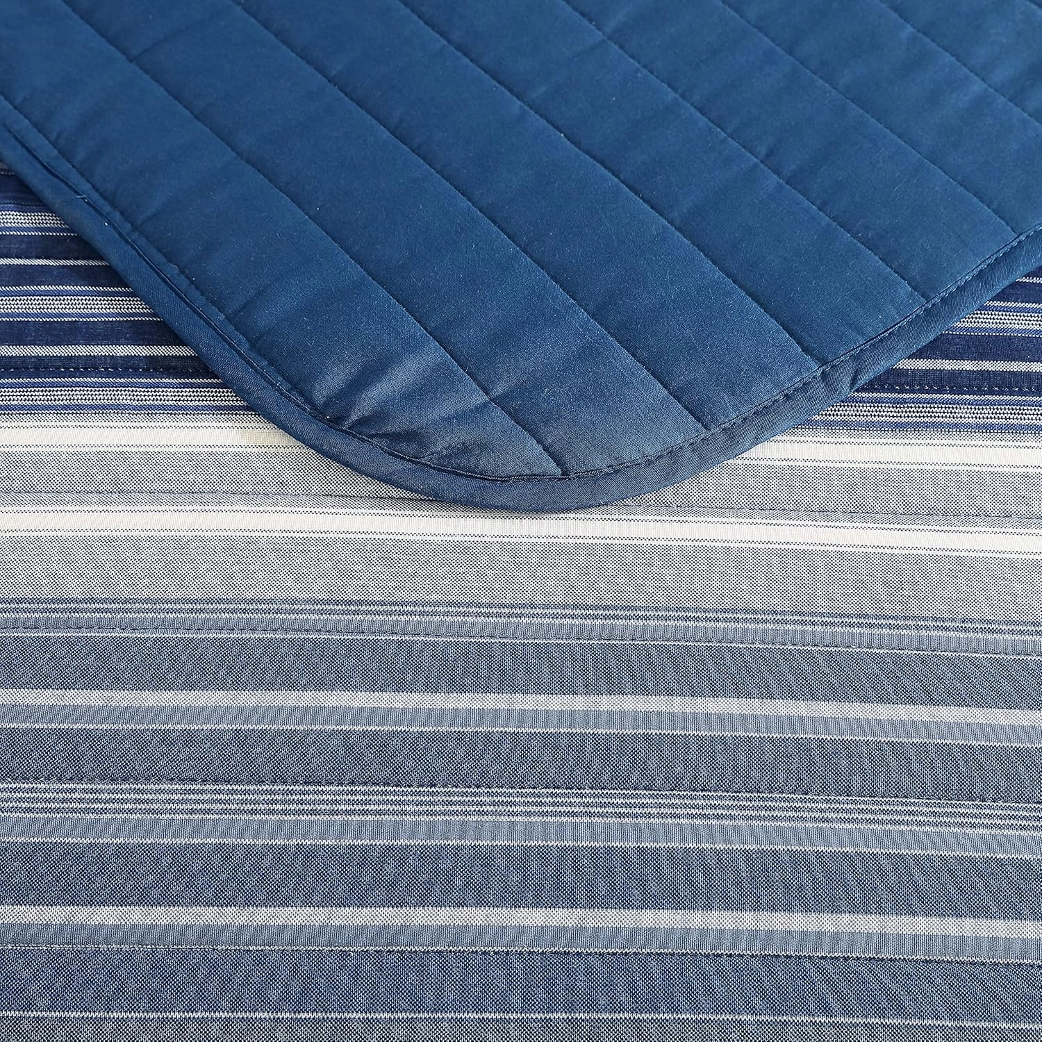 Nautica - King Quilt Set, Cotton Reversible Bedding with Matching Shams, Bedding Set for All Seasons (Coveside Blue, King)