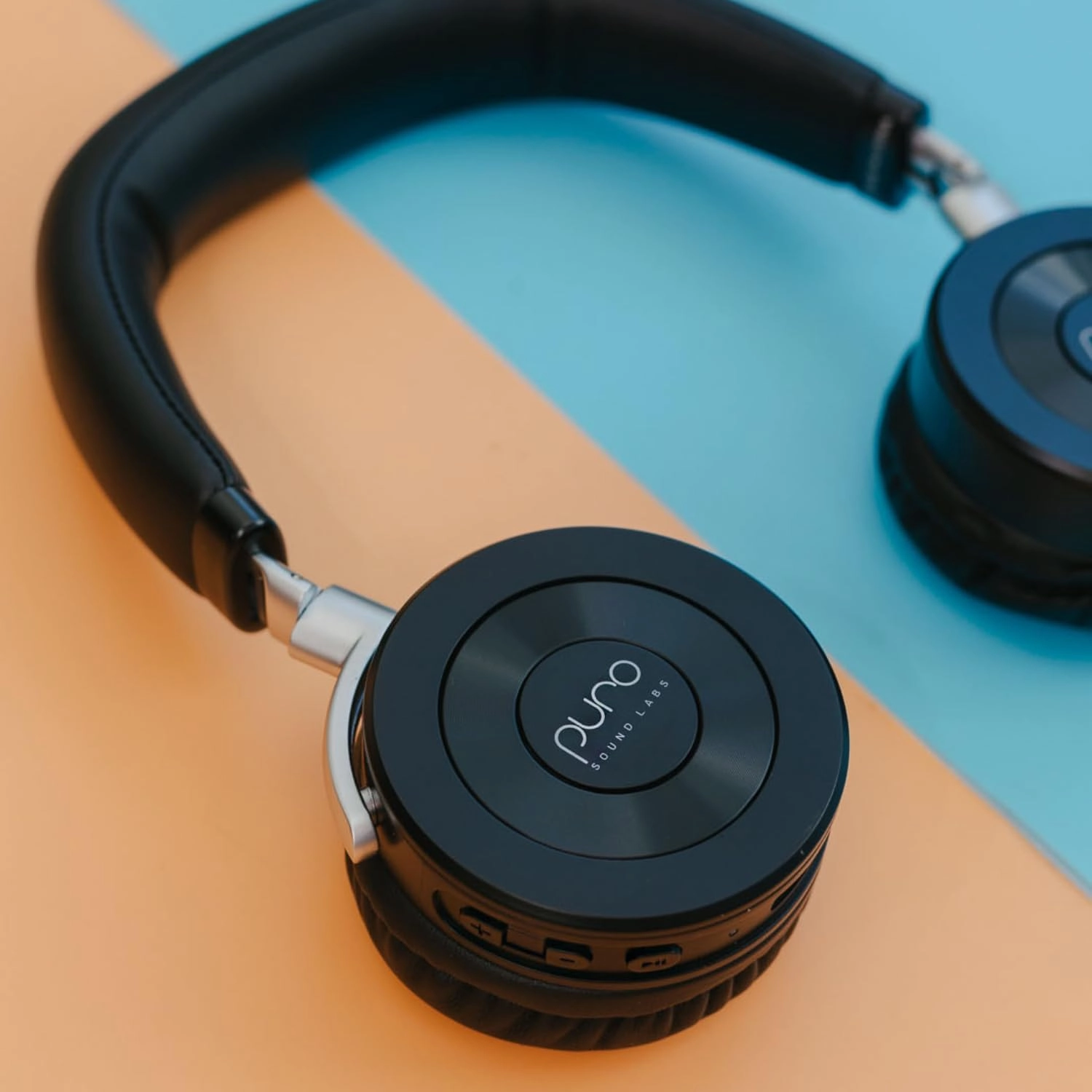 Puro Sound Labs JuniorJam Plus Volume Limiting Headphones for Kids, Safer Audio to Protect Hearing- Adjustable Bluetooth Headphones for Tablets, Smartphones, PCs- 22-Hour Battery Life (Black)