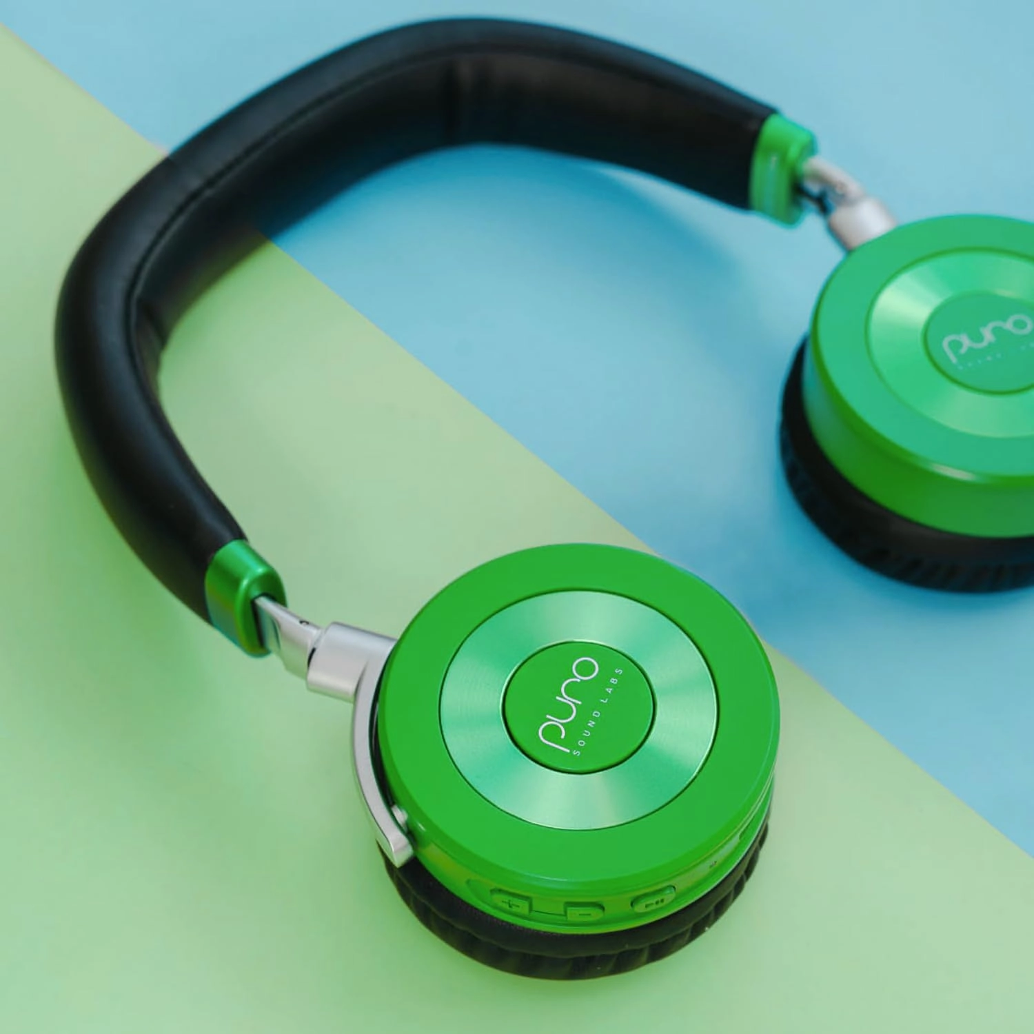 Puro Sound Labs JuniorJam Plus Volume Limiting Headphones for Kids, Safer Audio to Protect Hearing- Adjustable Bluetooth Headphones for Tablets, Smartphones, PCs- 22-Hour Battery Life (Green)