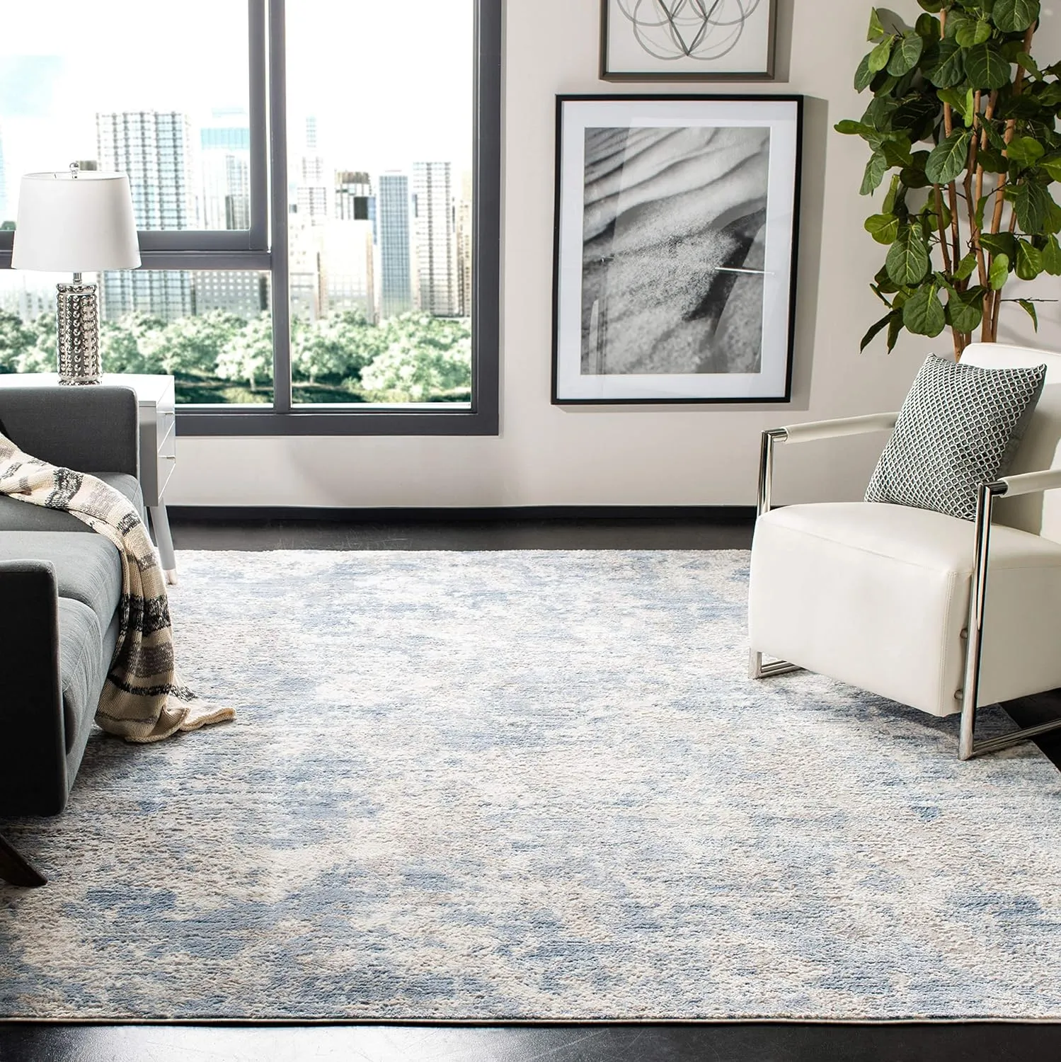 SAFAVIEH Amelia Collection Area Rug - 9' Square, Grey & Blue, Modern Abstract Design, Non-Shedding & Easy Care, Ideal for High Traffic Areas in Living Room, Bedroom (ALA705F)
