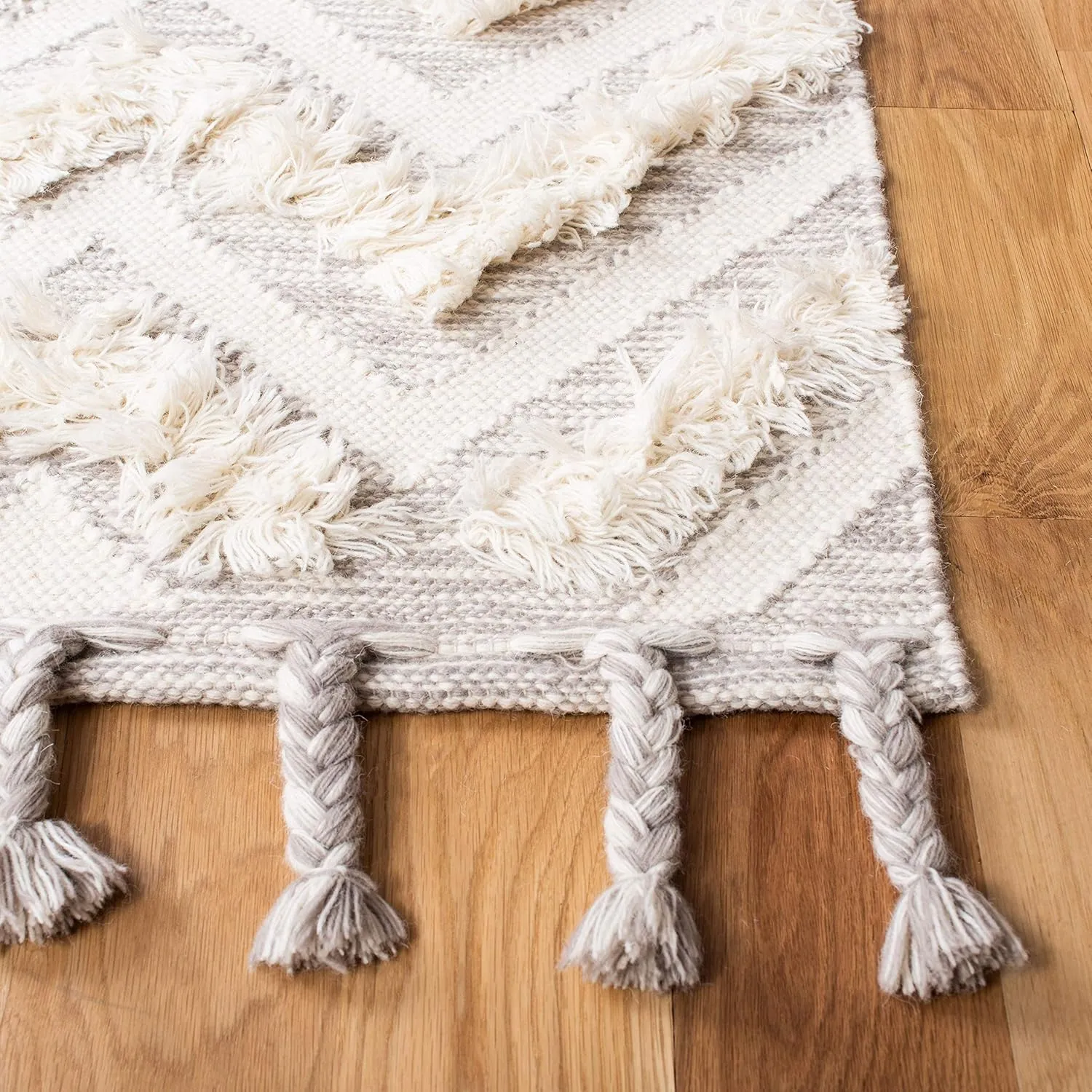 SAFAVIEH Kenya Collection Runner Rug - 2'3" x 8', Ivory & Grey, Handmade Moroccan Boho Tribal Tassel Wool, Ideal for High Traffic Areas in Living Room, Bedroom (KNY957A)