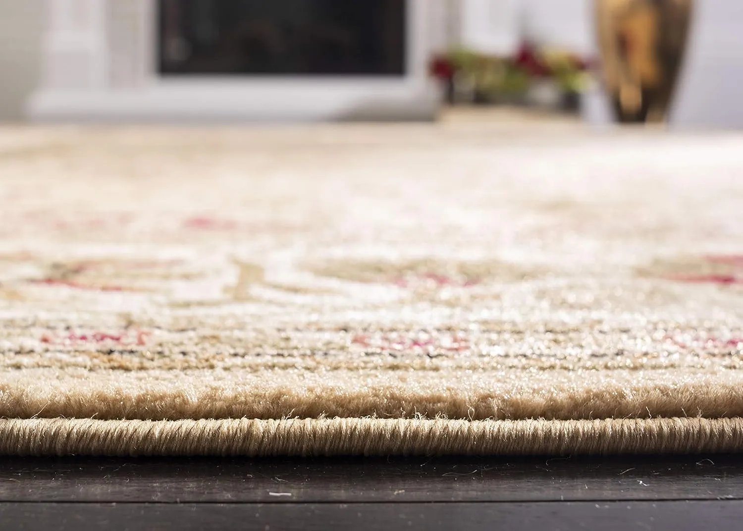 SAFAVIEH Lyndhurst Collection Area Rug - 8' x 10', Beige & Ivory, Traditional Oriental Design, Non-Shedding & Easy Care, Ideal for High Traffic Areas in Living Room, Bedroom (LNH212D)