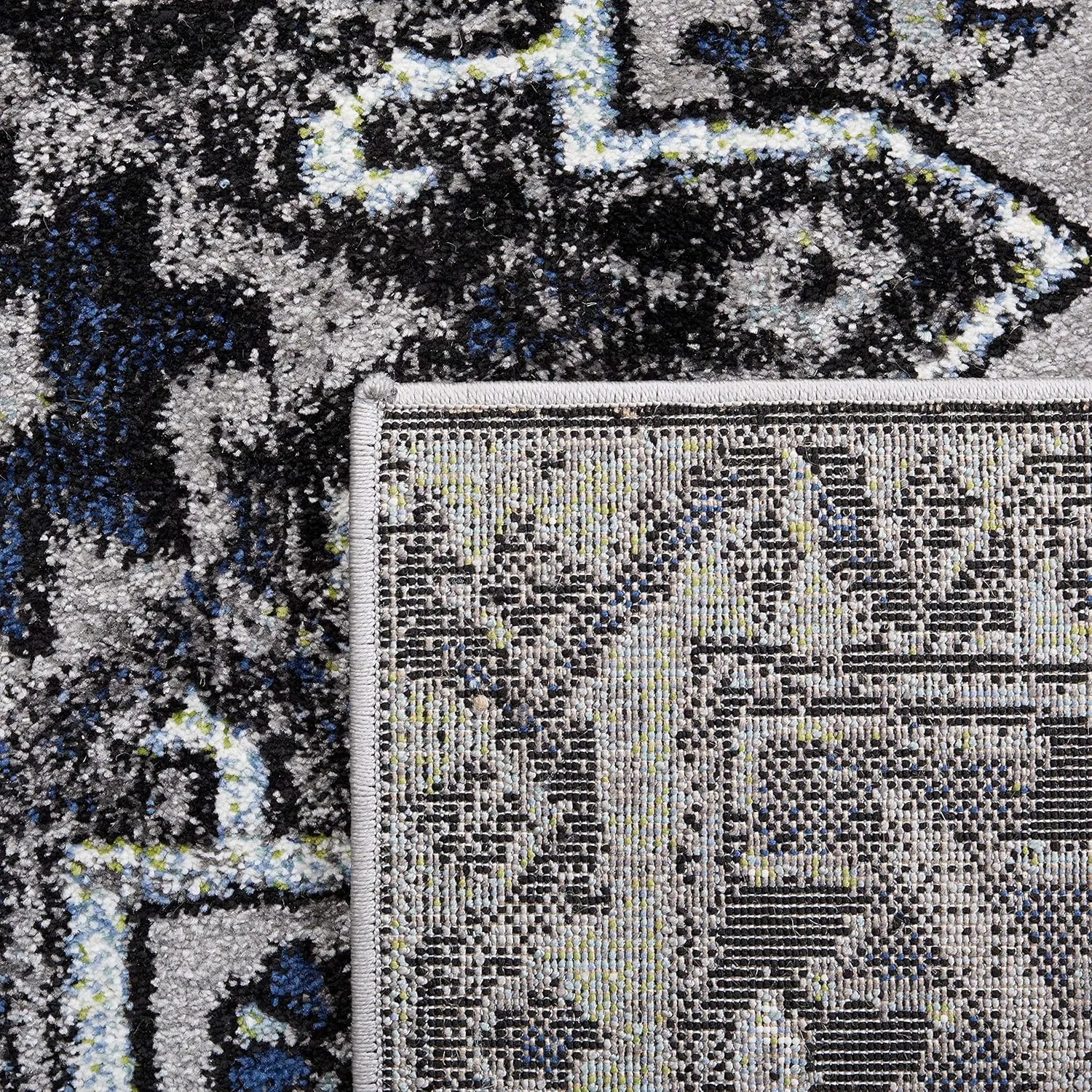 SAFAVIEH Vintage Hamadan Collection Area Rug - 6'7" x 9', Light Grey & Dark Grey, Traditional Oriental Design, Non-Shedding & Easy Care, Ideal for High Traffic Areas in Living Room, Bedroom (VTH211F)