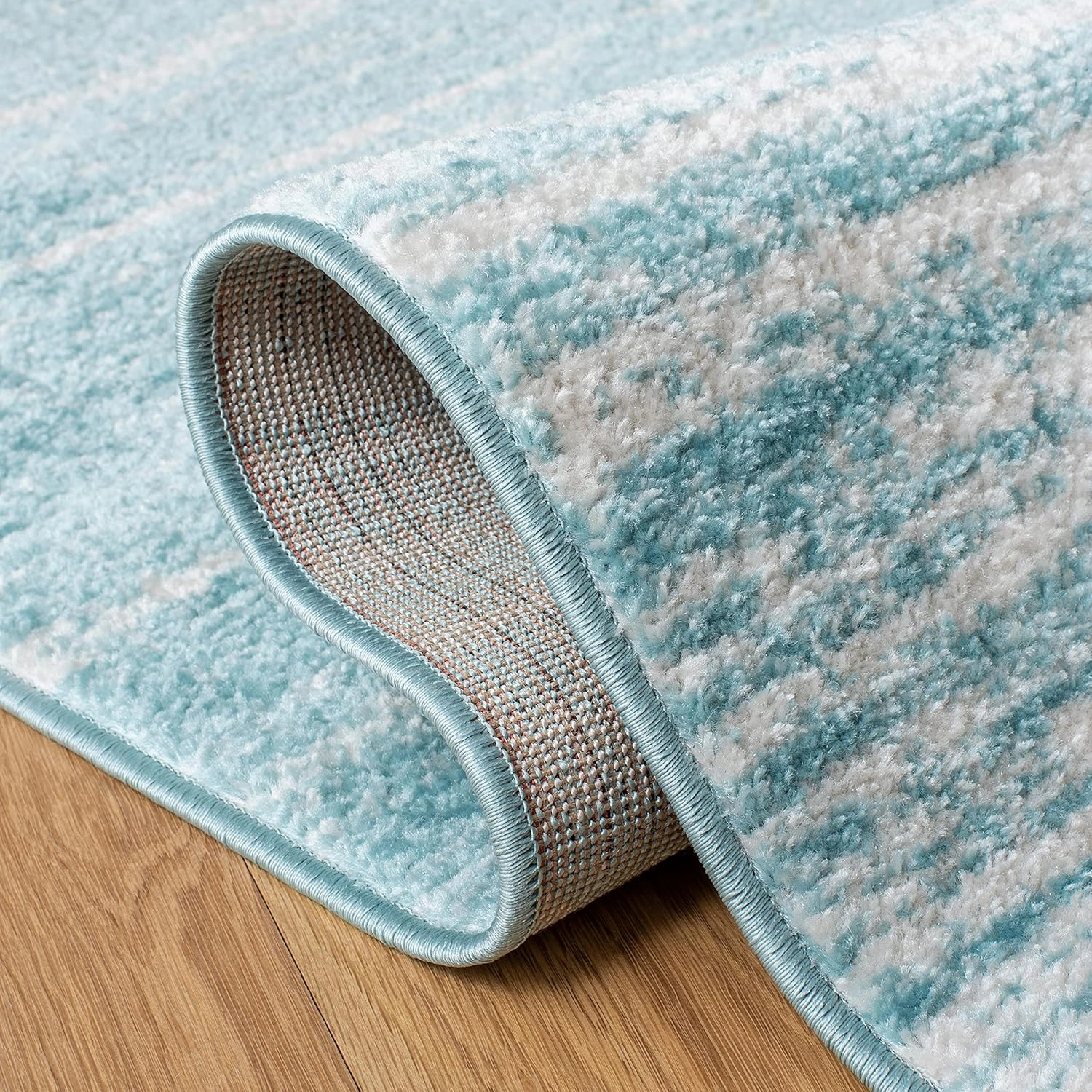 SAFAVIEH Area Rug 8x10 - Adirondack Collection - Large - Aqua & Ivory, Modern Ombre Design, Non-Shedding & Easy Cleaning, Ideal for Living Room, Bedroom, Office, Dining Space (ADR113J)
