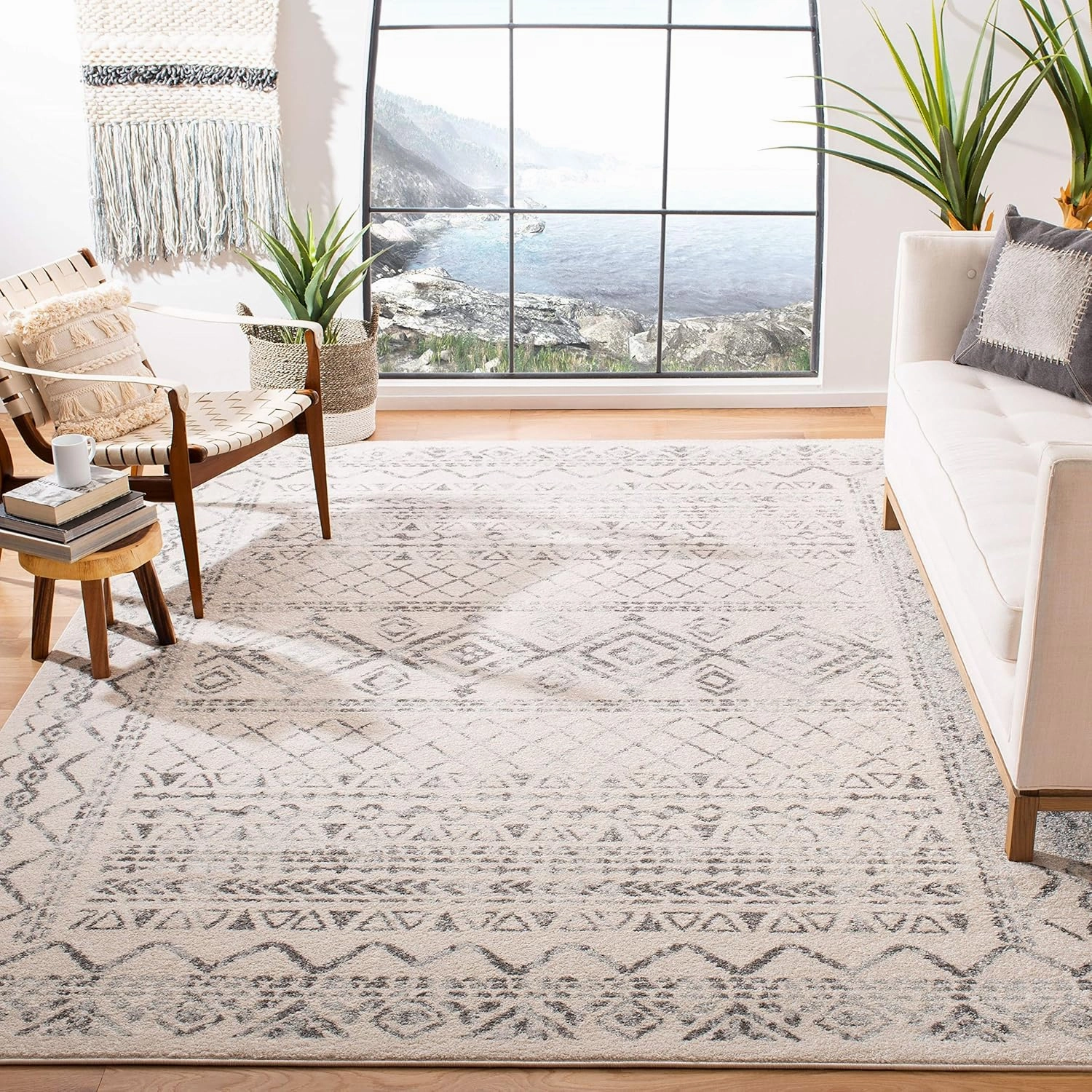 SAFAVIEH Area Rug 8x10 - Tulum Collection - Large - Ivory & Grey, Moroccan Boho Distressed Design, Non-Shedding & Easy Cleaning, Ideal for Living Room, Bedroom, Office, Dining Space (TUL268A)