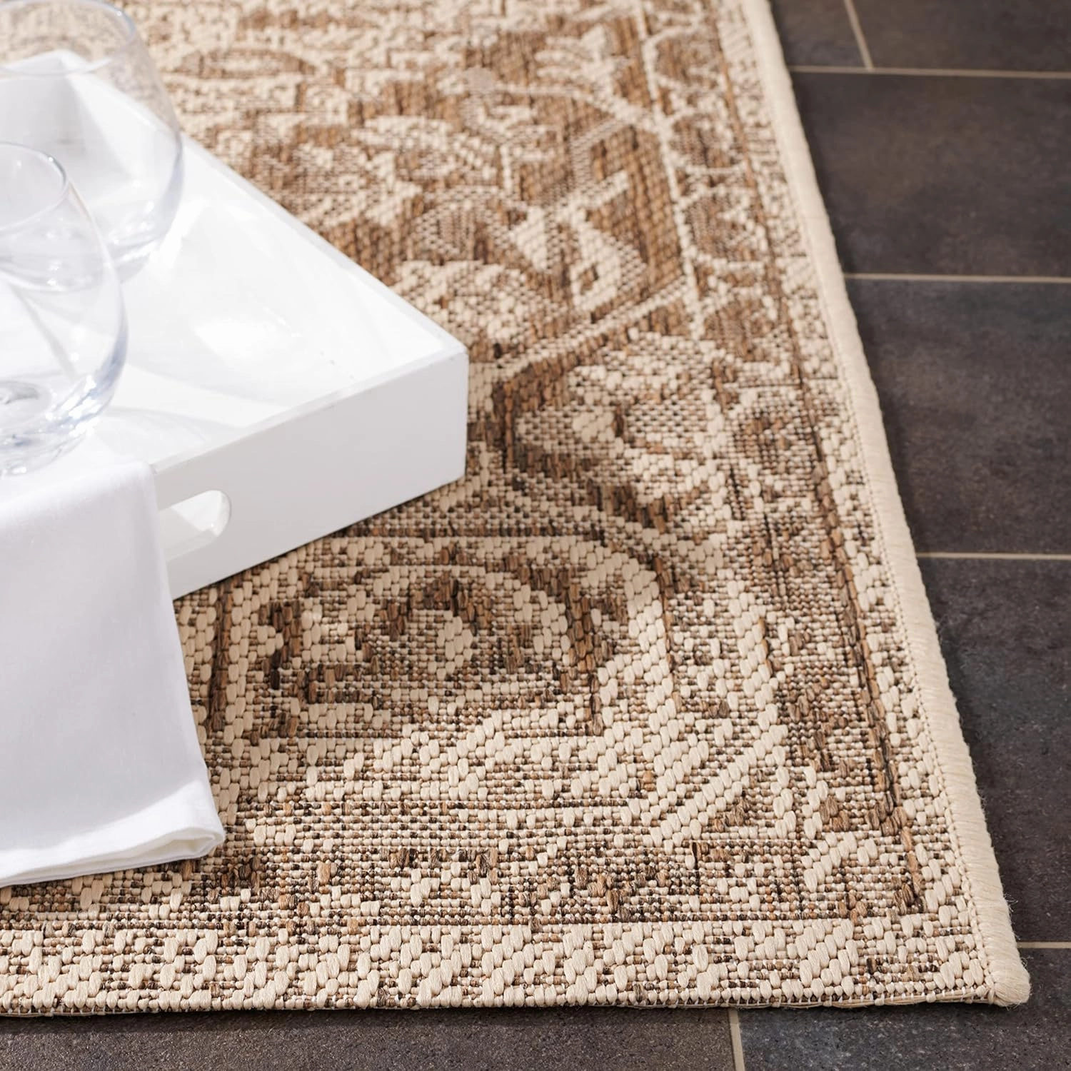 SAFAVIEH Beach House Collection 6'7" Square Beige/Cream BHS138B Indoor/ Outdoor Non-Shedding Easy Cleaning Patio Backyard Porch Deck Mudroom Area Rug