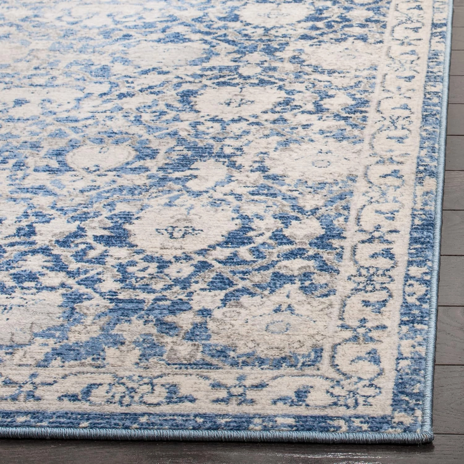 SAFAVIEH Brentwood Collection Area Rug - 6'7" Square, Navy & Creme, Floral Distressed Design, Non-Shedding & Easy Care, Ideal for High Traffic Areas in Living Room, Bedroom (BNT896N)