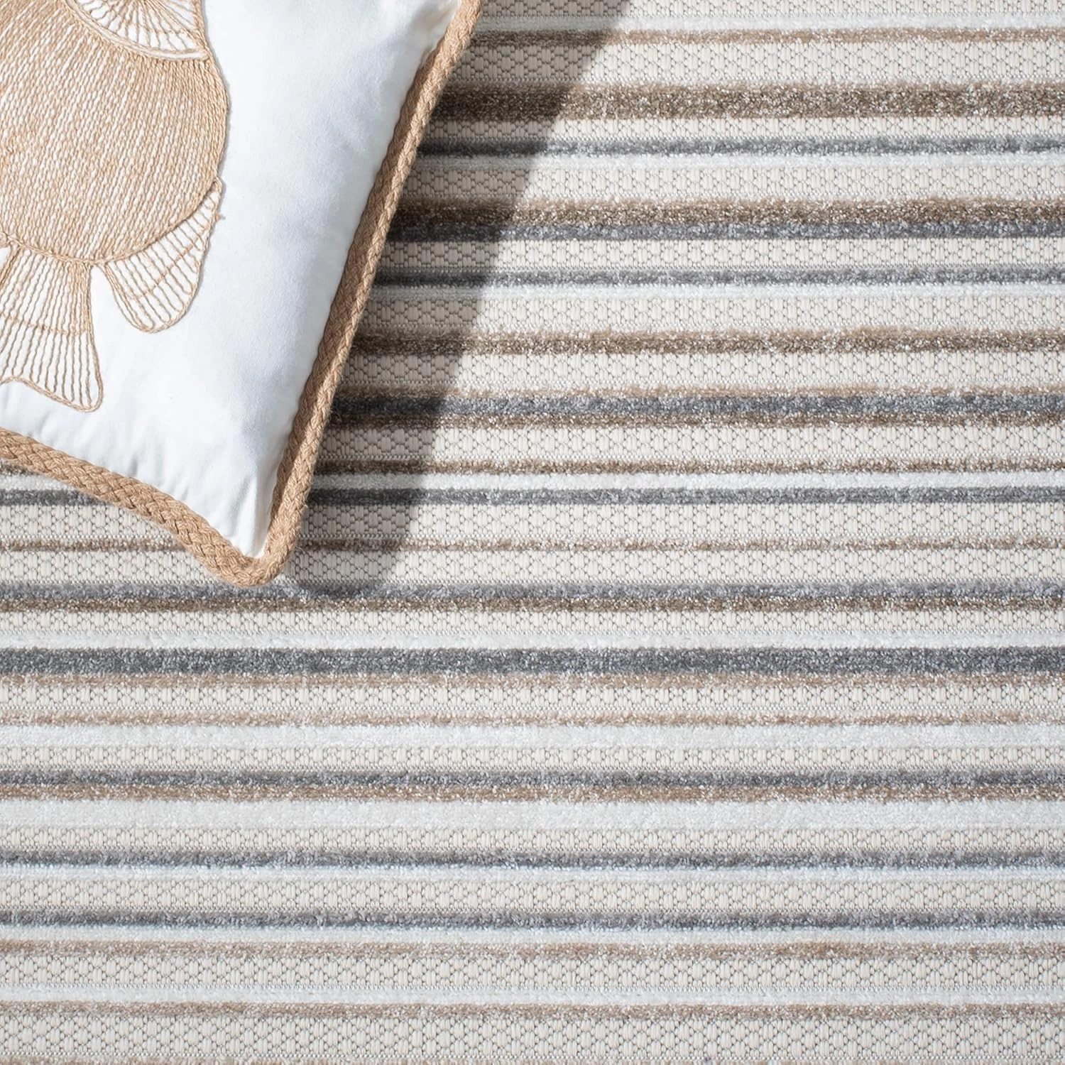 SAFAVIEH Cabana Collection Area Rug - 9' x 12', Ivory & Grey, Stripe Design, Non-Shedding & Easy Care, Indoor/Outdoor & Washable-Ideal for Patio, Backyard, Mudroom (CBN323B)