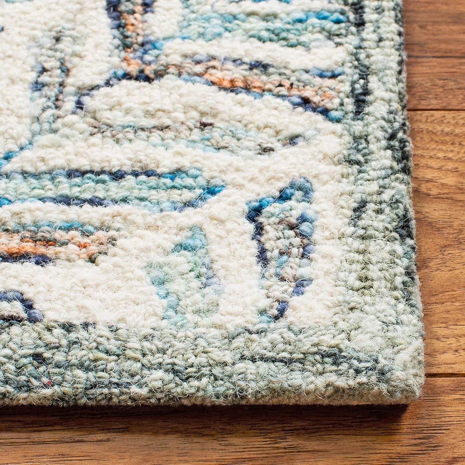 SAFAVIEH Capri Collection 7' Square Ivory/Blue CPR208A Handmade Premium Wool Area Rug
