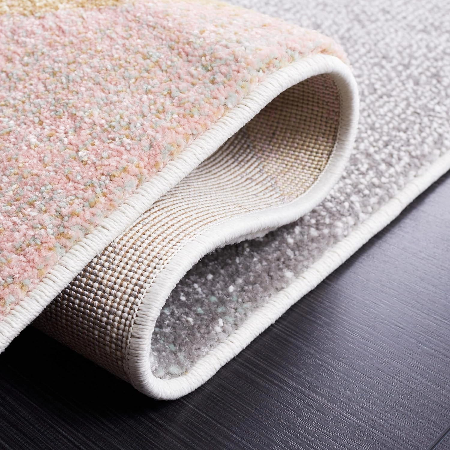 SAFAVIEH Hollywood Collection Runner Rug - 6' Runner, Grey & Pink, Contemporary Design, Stain Resistant, Ideal for High Traffic Areas in Hallway, Bathroom & Kitchen (HLW766U-26)