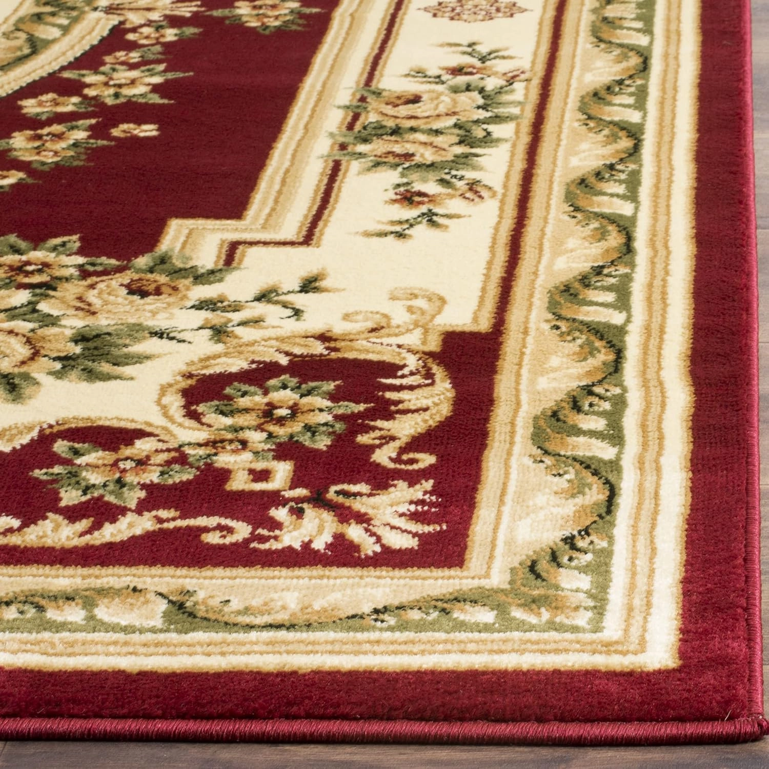 SAFAVIEH Lyndhurst Collection Runner Rug - 2'3" x 8', Red & Ivory, Traditional European Medallion Design, Non-Shedding & Easy Care, Ideal for High Traffic Areas in Living Room, Bedroom (LNH218C)