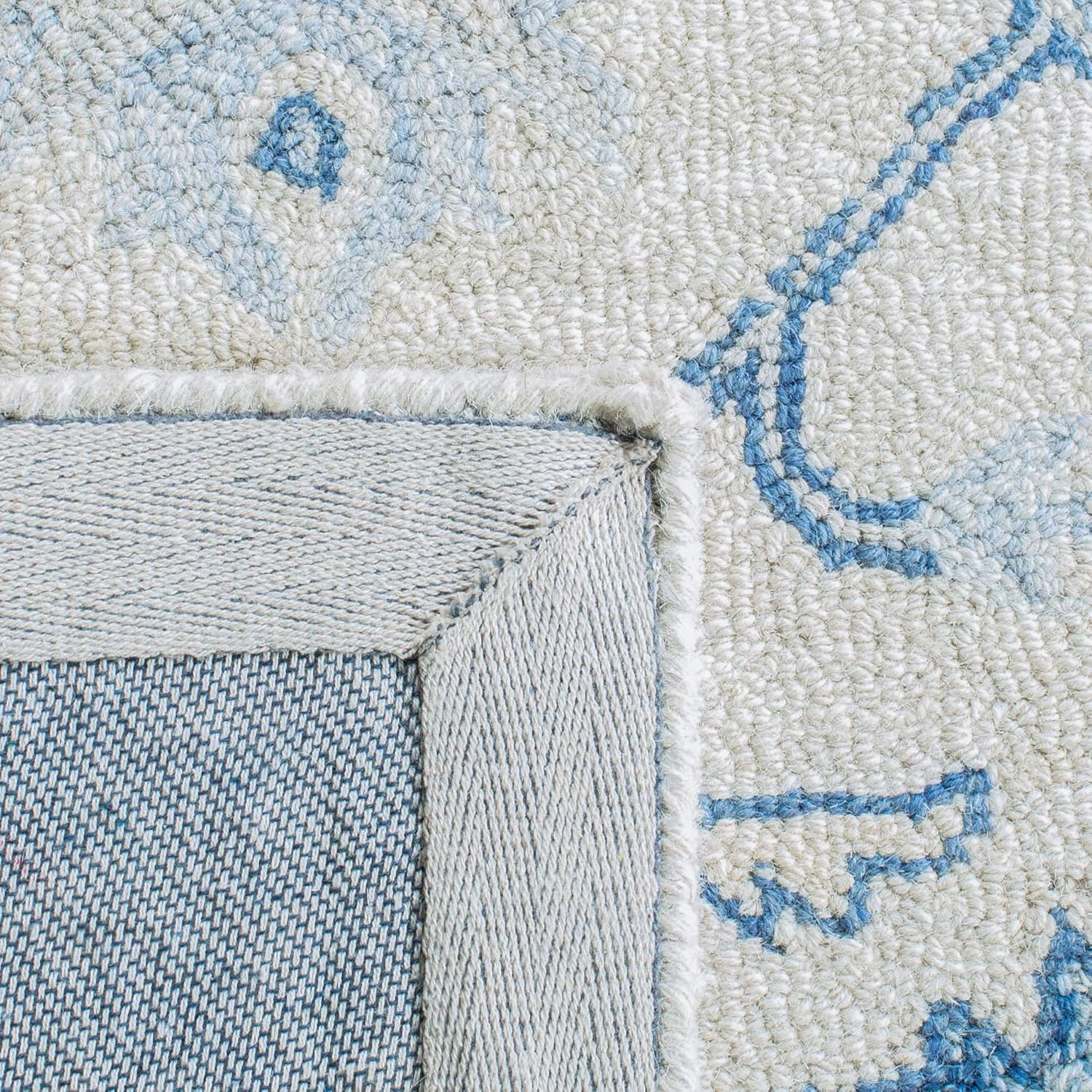 SAFAVIEH Micro-Loop Collection Area Rug - 9' x 12', Ivory & Blue, Handmade Shabby Chic Medallion Wool, Ideal for High Traffic Areas in Living Room, Bedroom (MLP503G)