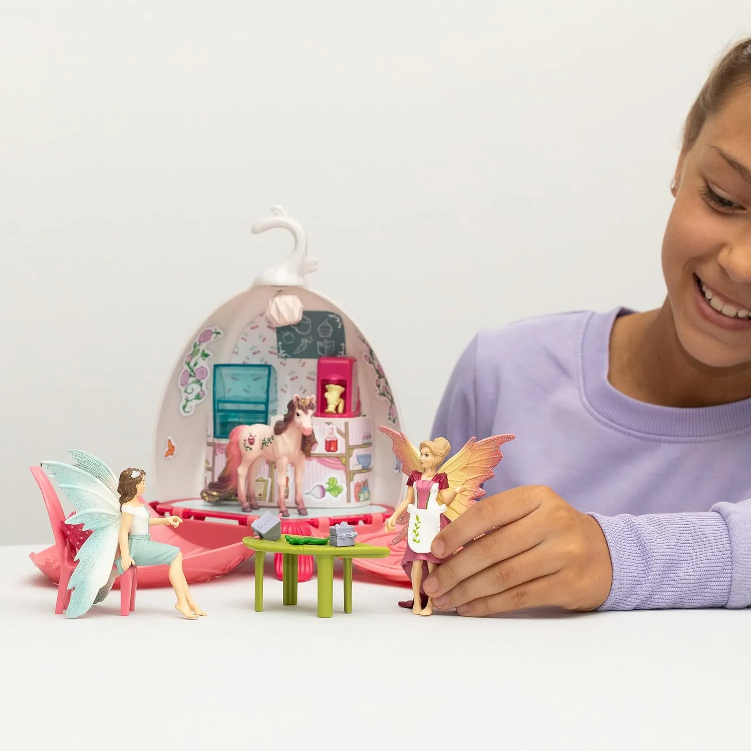 Schleich bayala Fairy Cafe Blossom - 21-Piece Magical Fairy and Unicorn Figurine Playset with Dollhouse and Accessories, Enchanted Play Dollhose for Girls and Boys, Gift Ready, Ages 5 
