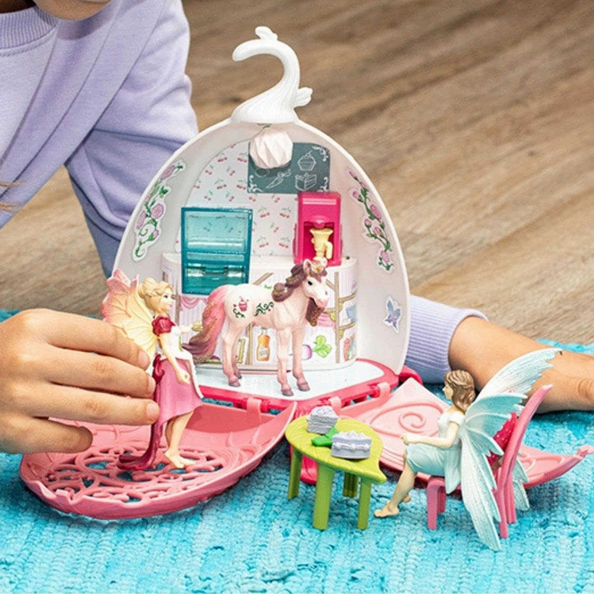 Schleich bayala Fairy Cafe Blossom - 21-Piece Magical Fairy and Unicorn Figurine Playset with Dollhouse and Accessories, Enchanted Play Dollhose for Girls and Boys, Gift Ready, Ages 5 