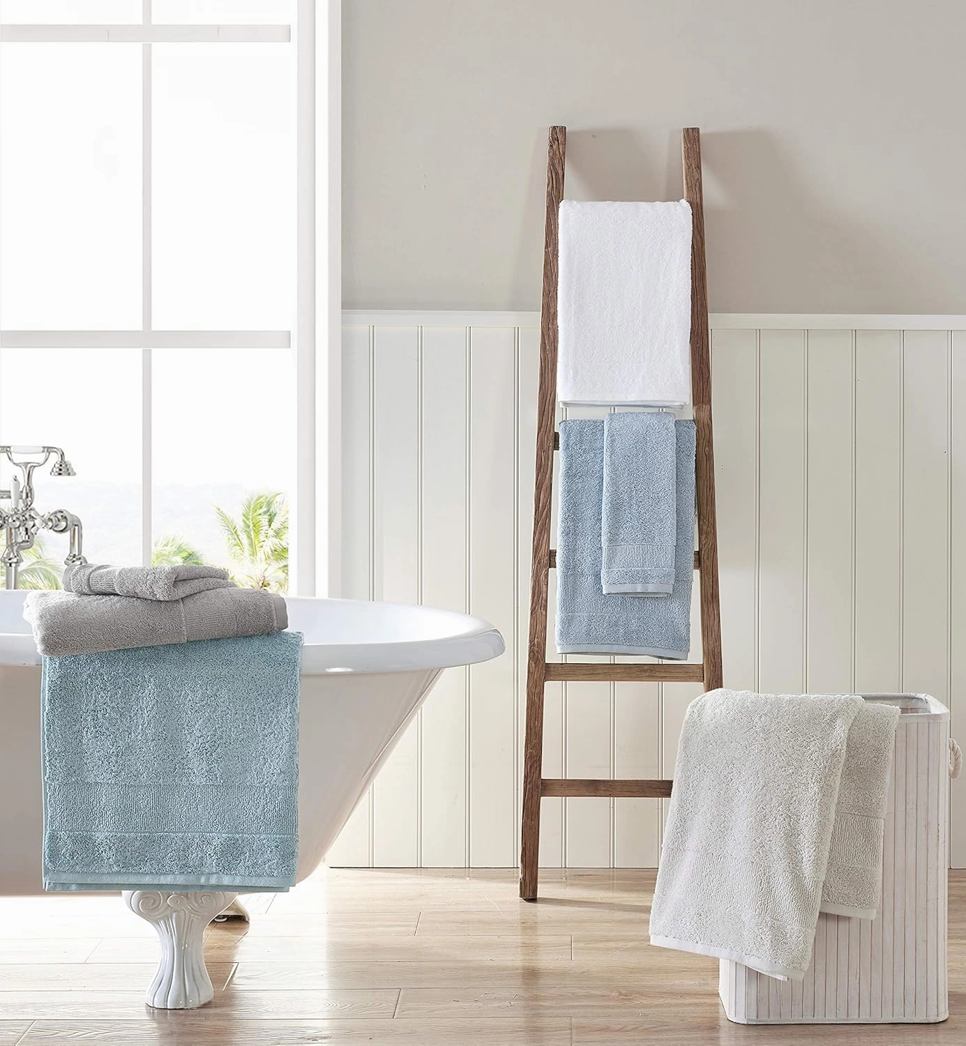 Tommy Bahama - Bath Towels, Absorbent & Fade Resistant Bathroom Essentials, Oeko-Tex Certified (Island Retreat Turquoise, 6-Piece)