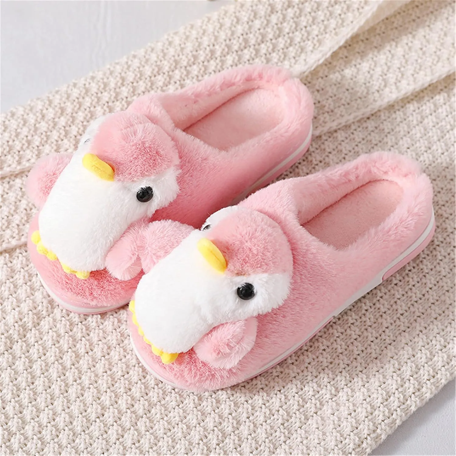 YILANLAN Women's Penguin Plush Warm Animal Home Cute Slippers