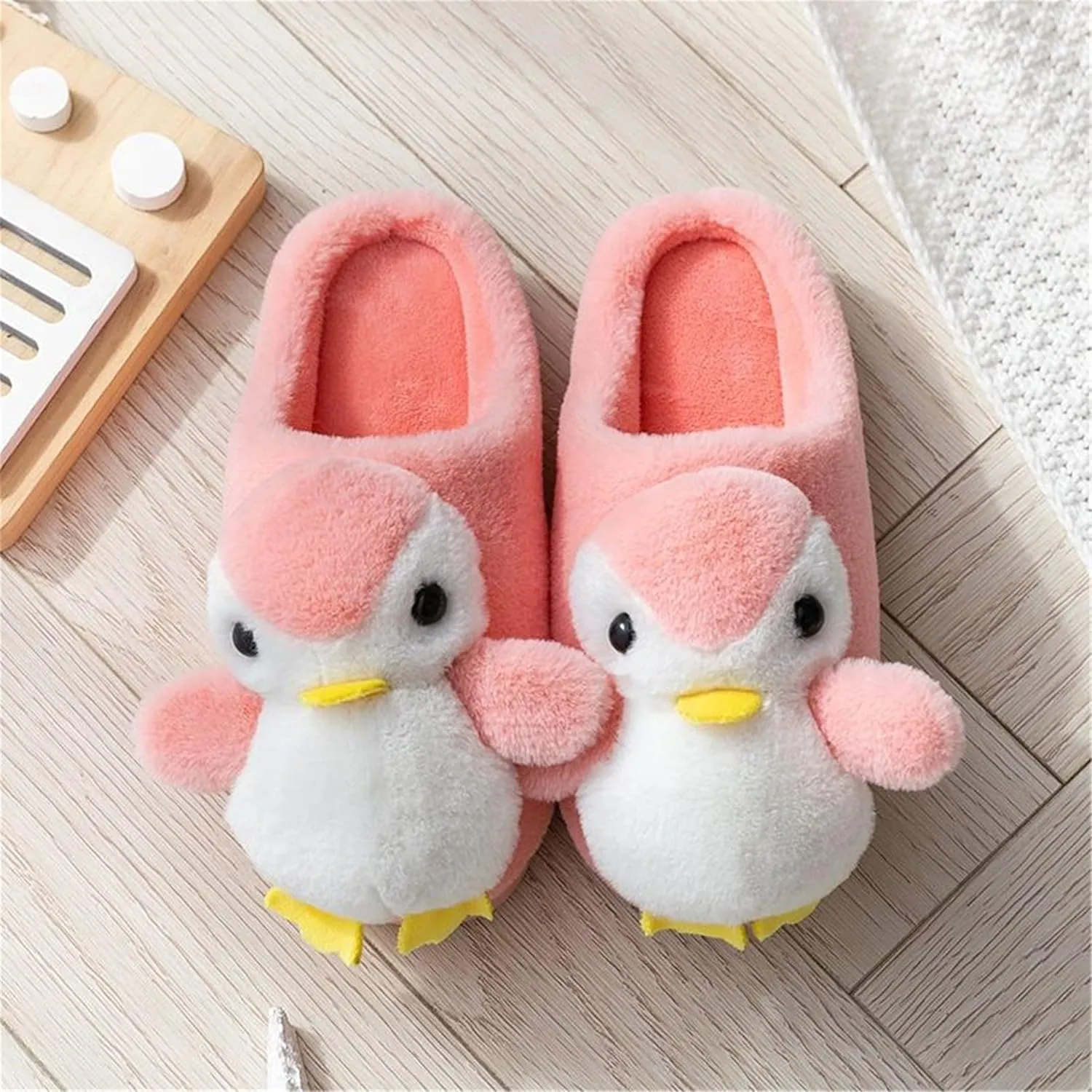 YILANLAN Women's Penguin Plush Warm Animal Home Cute Slippers