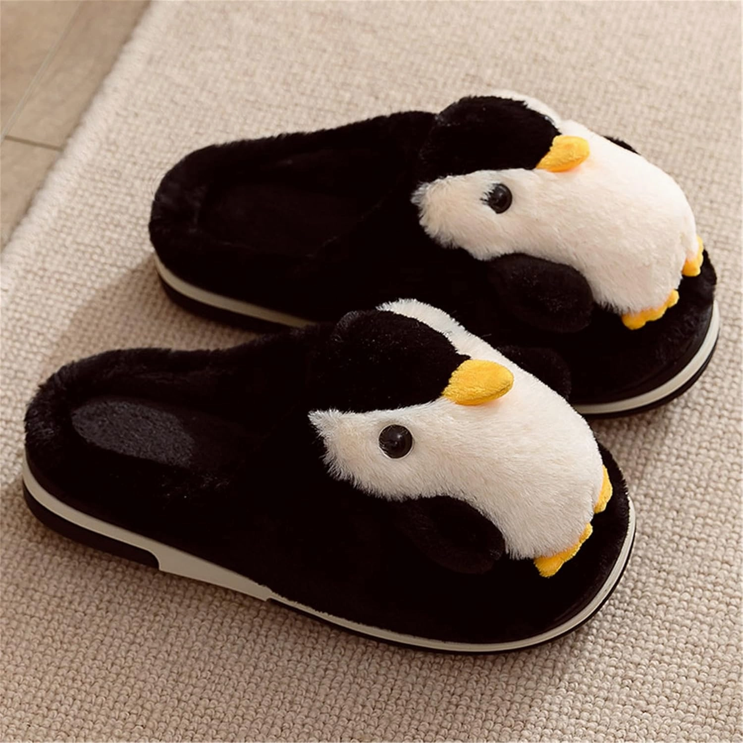 YILANLAN Women's Penguin Plush Warm Animal Home Cute Slippers